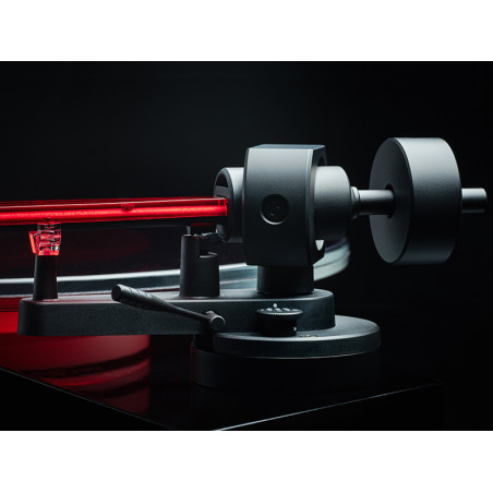PRO-JECT AC/DC TURNTABLE