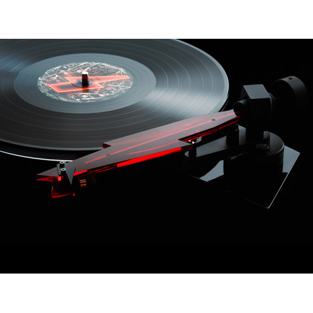 PRO-JECT AC/DC TURNTABLE