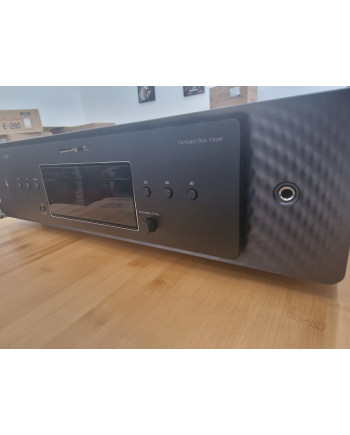 MARANTZ MODEL 50 - USED Integrated Amplifiers - Audio Impact