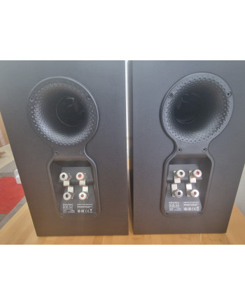 BOWERS & WILKINS 606 S2 - USED Bookshelf Speakers - Audio Impact