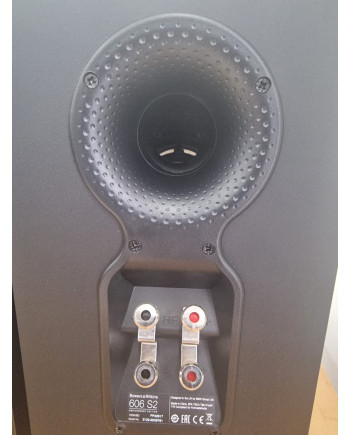 BOWERS & WILKINS 606 S2 - USED Bookshelf Speakers - Audio Impact