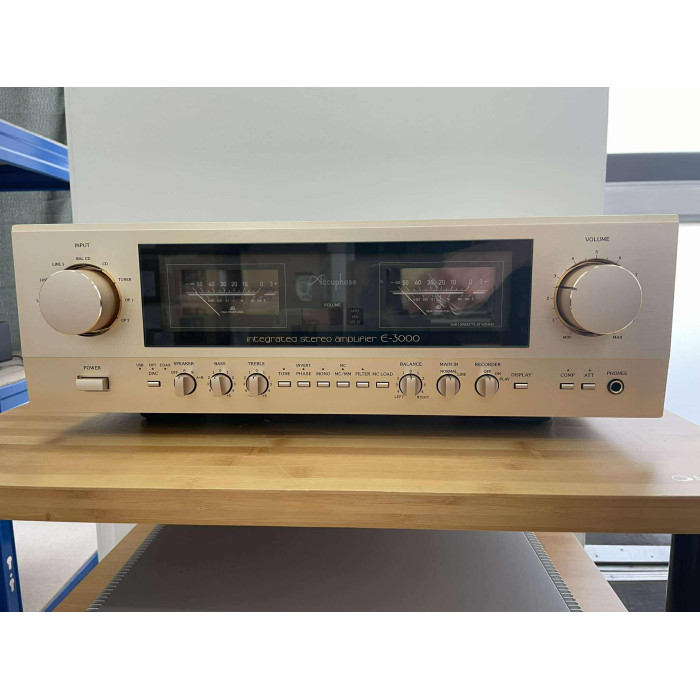 ACCUPHASE E-3000 - EX DEMO Amplificatori integrati - Audio Impact