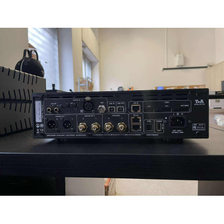 T+A A 200 - EX DEMO - Power amplifiers - Audio Impact