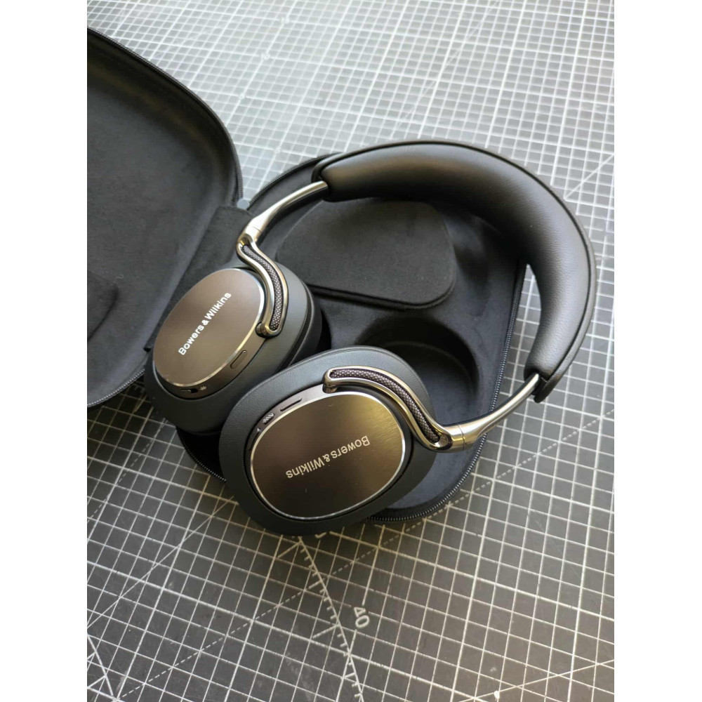 BOWERS & WILKINS PX8 S2 - EX DEMO - Cuffie chiuse - Audio Impact