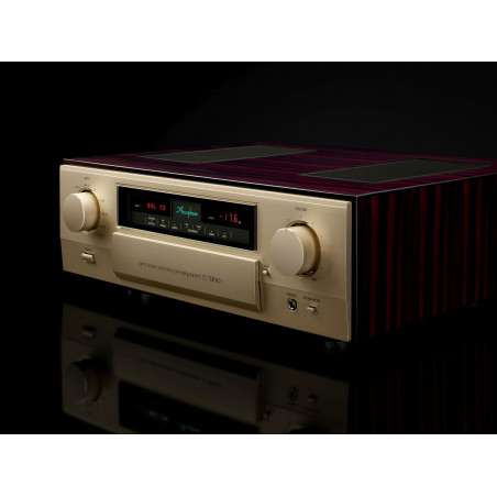 ACCUPHASE C-3900