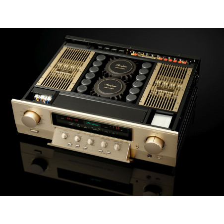 ACCUPHASE C-3900